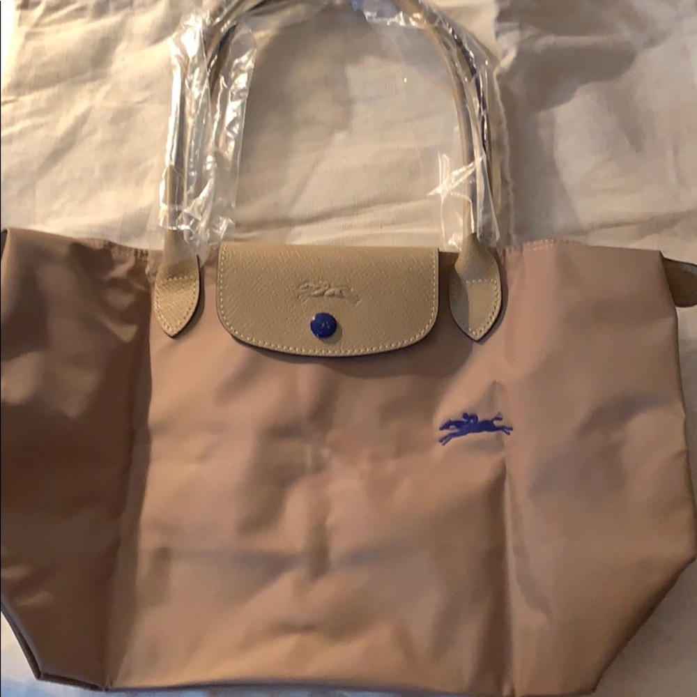 SOLD! Longchamp Medium Canvas Club Tote ~ Beige